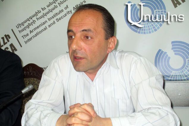 Армянский журналист рассказал, что сейчас происходит в Ереване