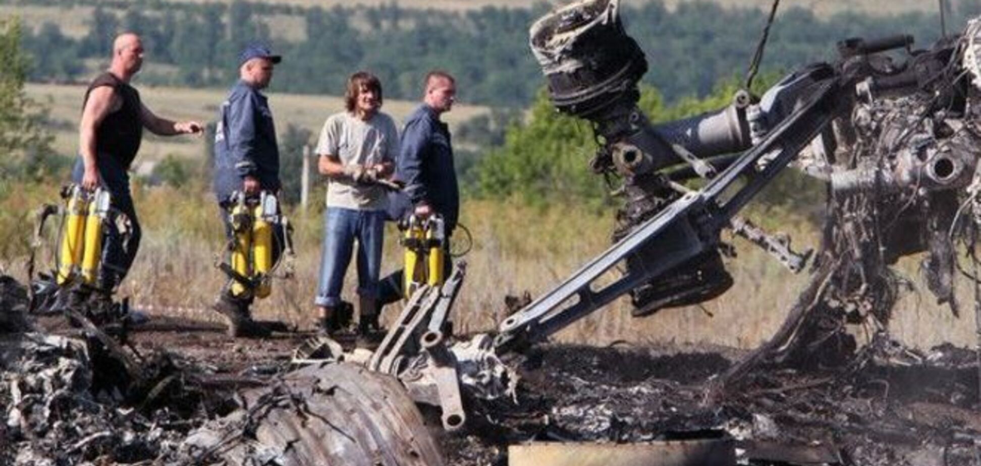 Порошенко предложил Раде продлить работу международной миссии по Boeing-777