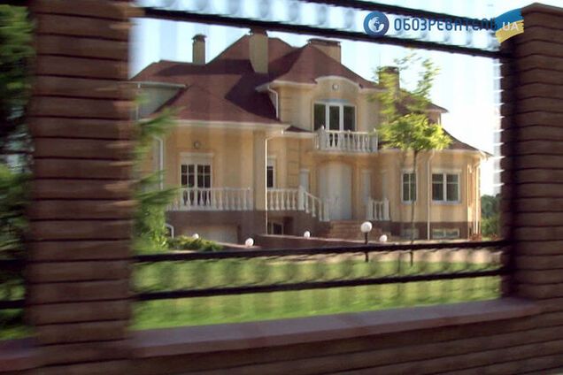 З життя українського Копперфільда: 'Обозреватель' побував у особняку Чернушенка