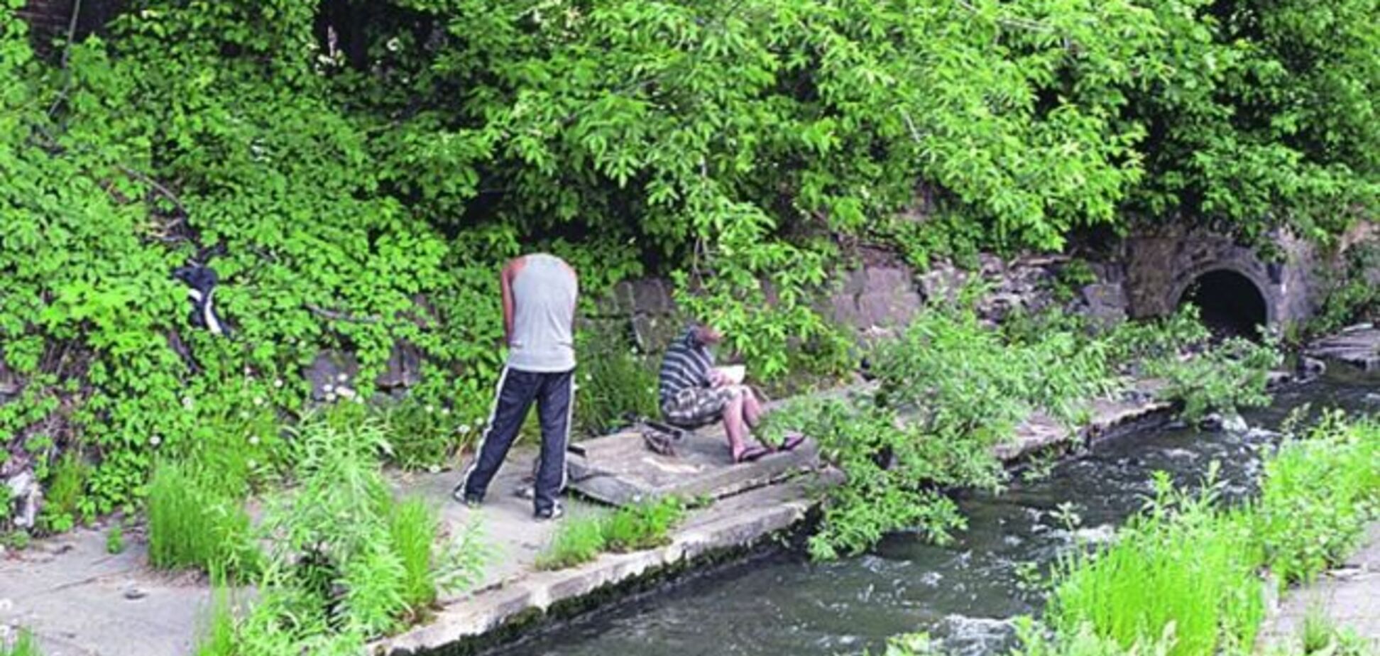 Реку Лыбидь в Киеве хотят превратить из пристанища для бомжей в арт-пространство: фото проекта