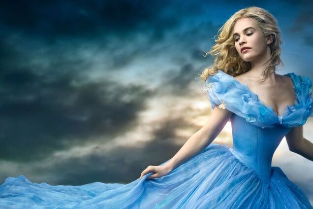 22 СМС от персонажей книг: что бы писала Золушка, если бы у нее был смартфон