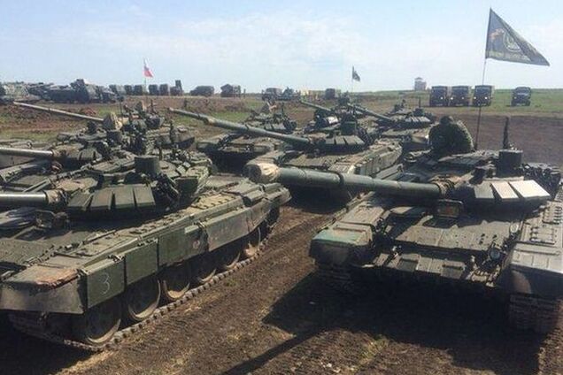 Россия перебросила на границу с Украиной танковую бригаду: фотофакты