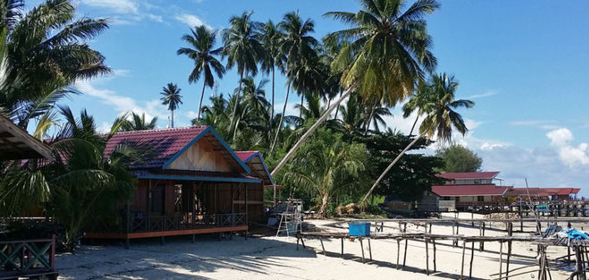 Остров кошек и длинных пирсов