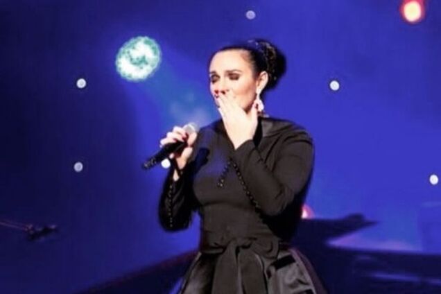 Ваенга в ужасе: во время концерта на певицу напал маньяк