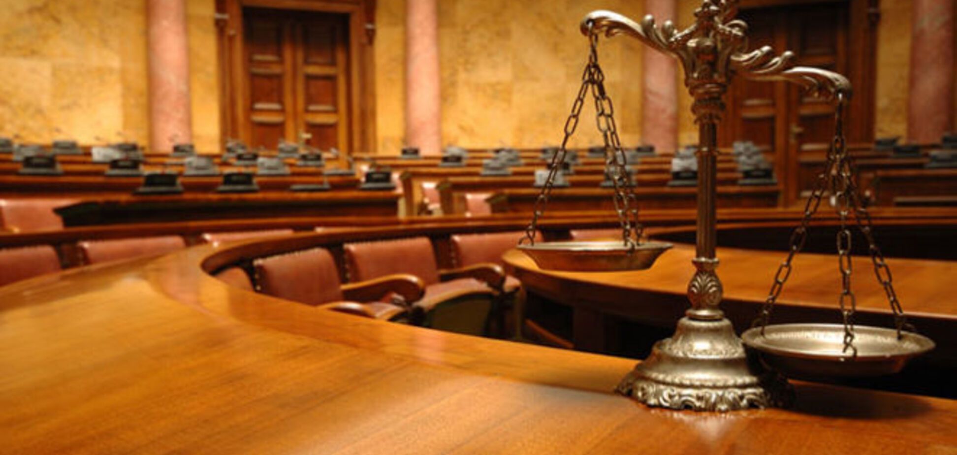 Судья Киевского апелляционного хозсуда: политики давят на правосудие