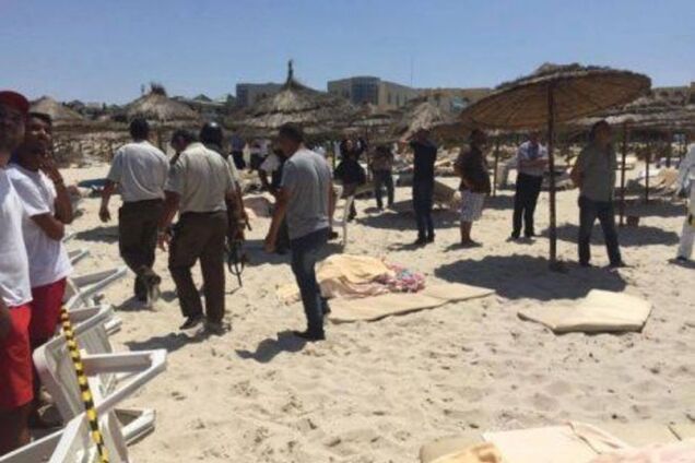 В Тунисе после теракта закроют 80 мечетей 'за разжигание насилия'