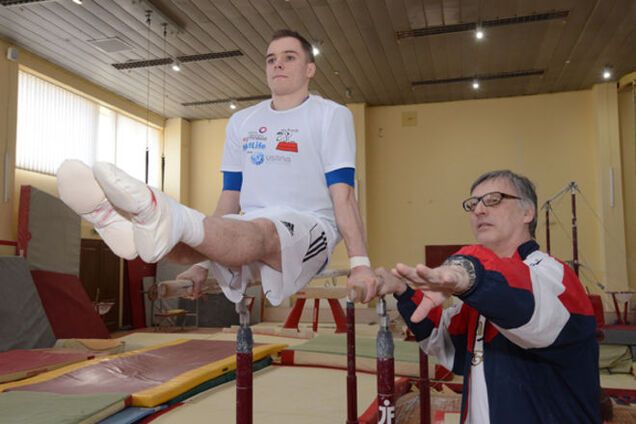 Верняев: правильно спортсмены делают, что едут из Украины