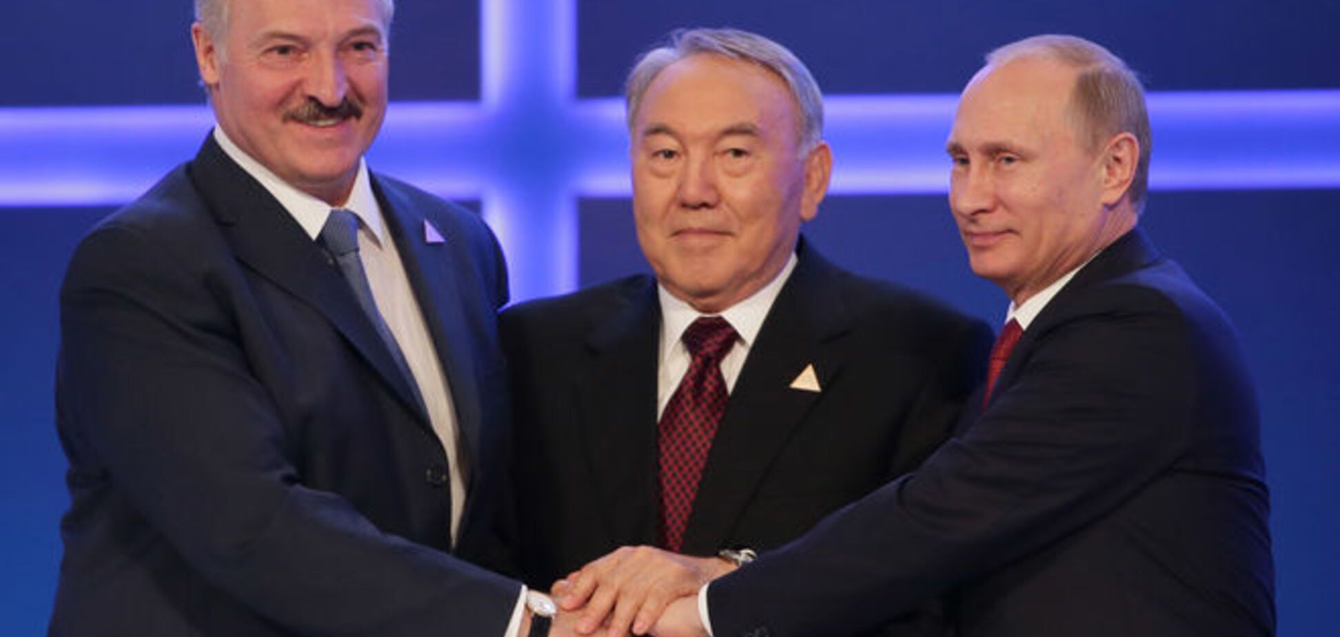 Российский политолог рассказал, как Лукашенко и Назарбаев водят Путина за нос