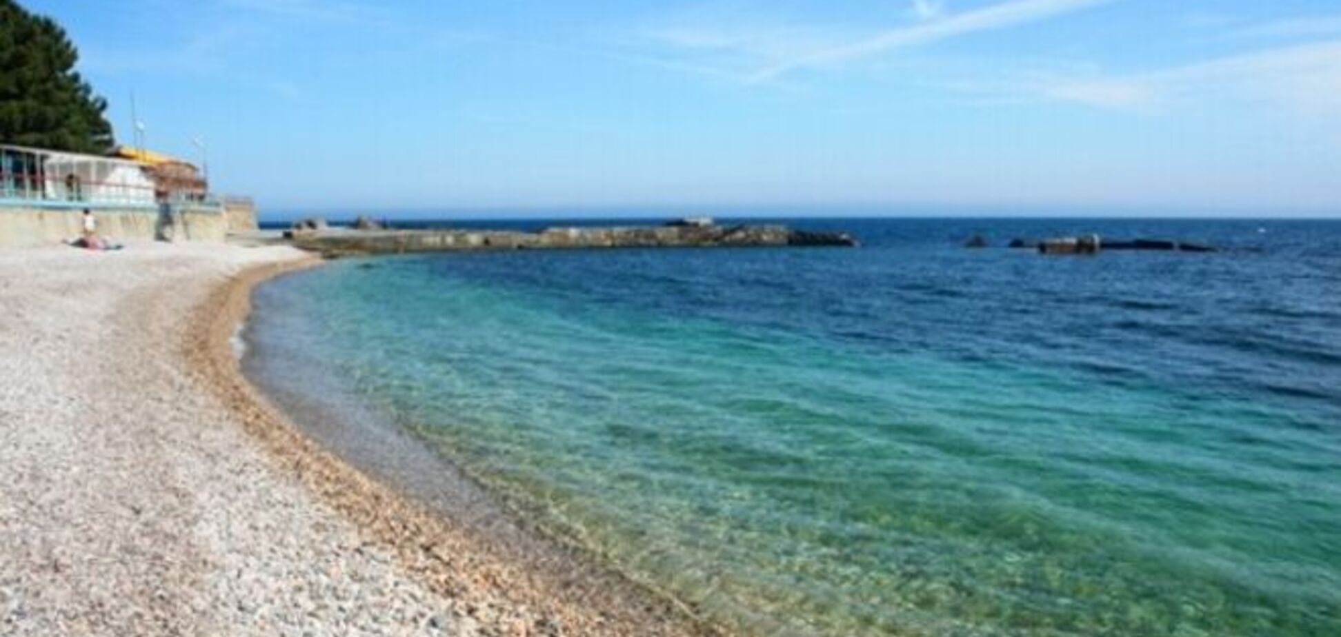 Жители Крыма жалуются на недоступность пляжей