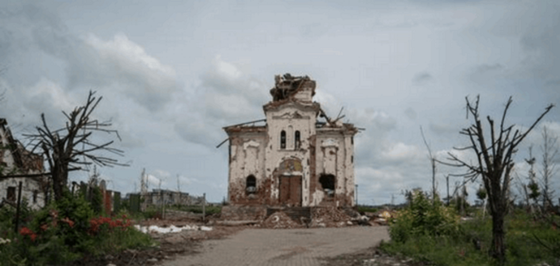 Забытая Богом земля. В сети показали разрушенный монастырь близ донецкого аэропорта