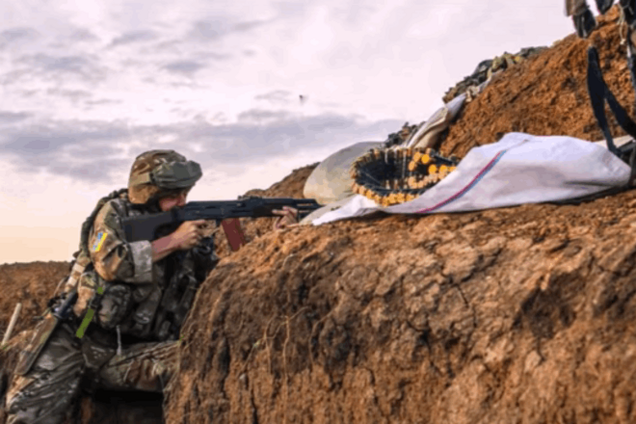 На разрыв! Американский фотограф создал цепляющее за живое видео о бойцах 'Азова' в Широкино