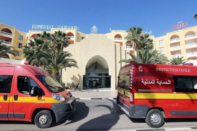 Теракт у Тунісі: у вбивці туристів були спільники 