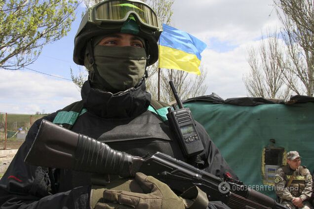 У лікарні Дніпропетровська надійшли 18 поранених в Мар'їнці бійців АТО