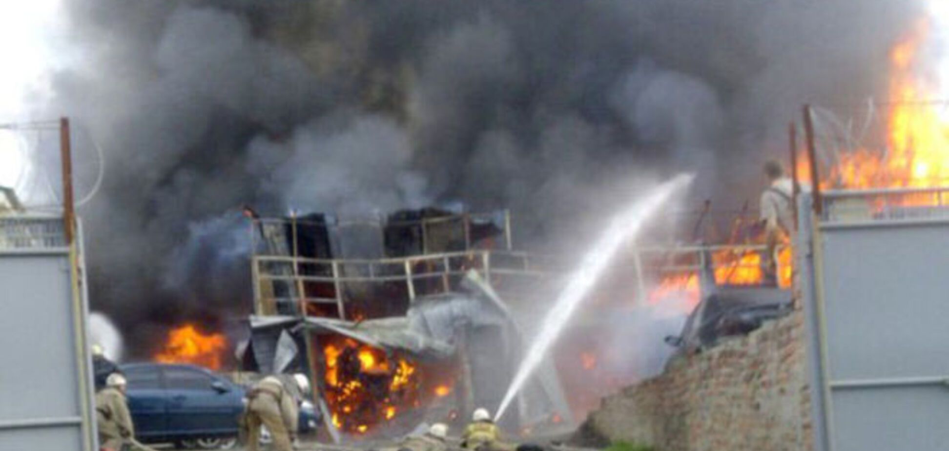 У Харкові вибухнула СТО: є постраждалі. Опубліковані фото і відео