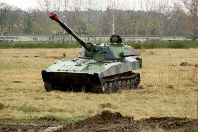 Террористы перебрасывают в Донецк танки и САУ