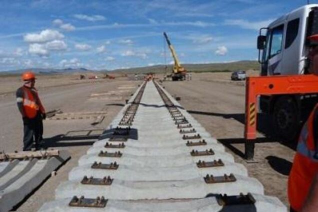 В России заявили о строительстве железной дороги в обход Украины