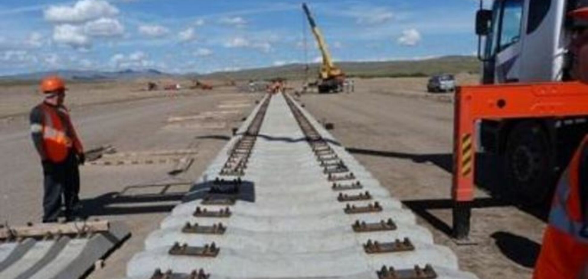 В России заявили о строительстве железной дороги в обход Украины