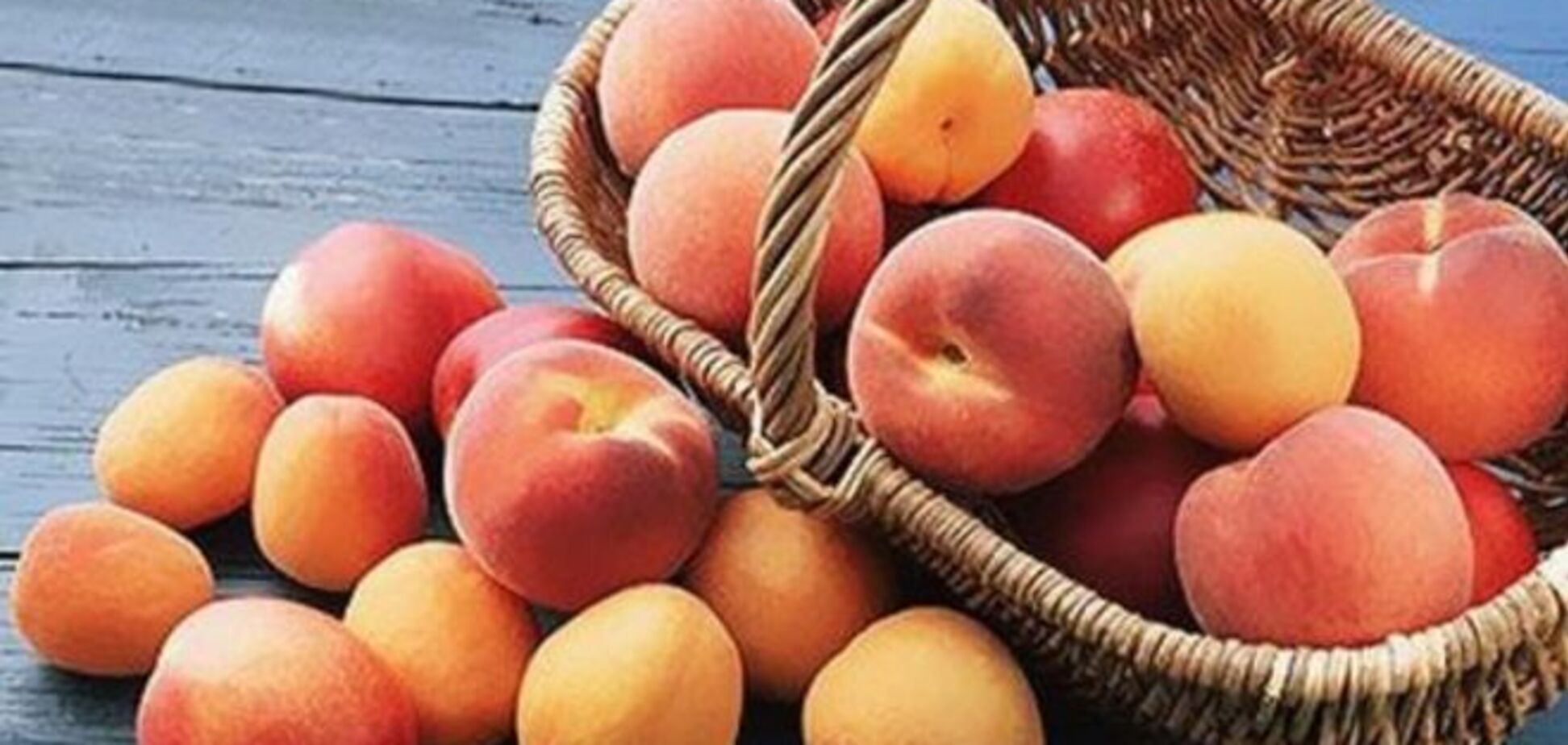 Как сбросить все лишнее за месяц: очищающая персико-абрикосовая диета