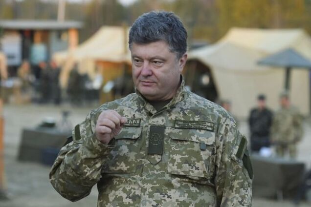 Вечные герои. Порошенко посмертно наградил 280 бойцов АТО