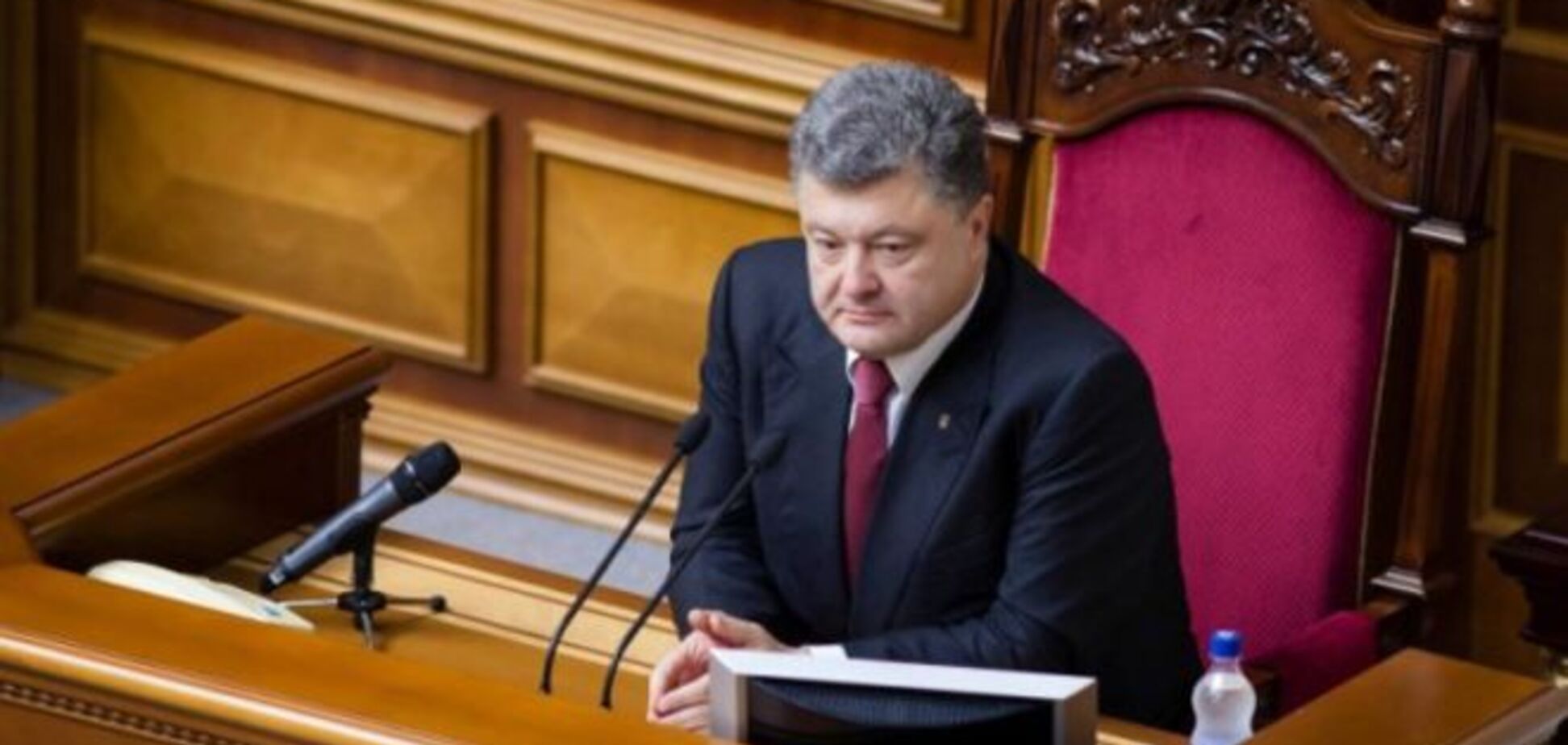 Порошенко объяснил, благодаря чему пенсии и зарплаты выплачиваются в срок