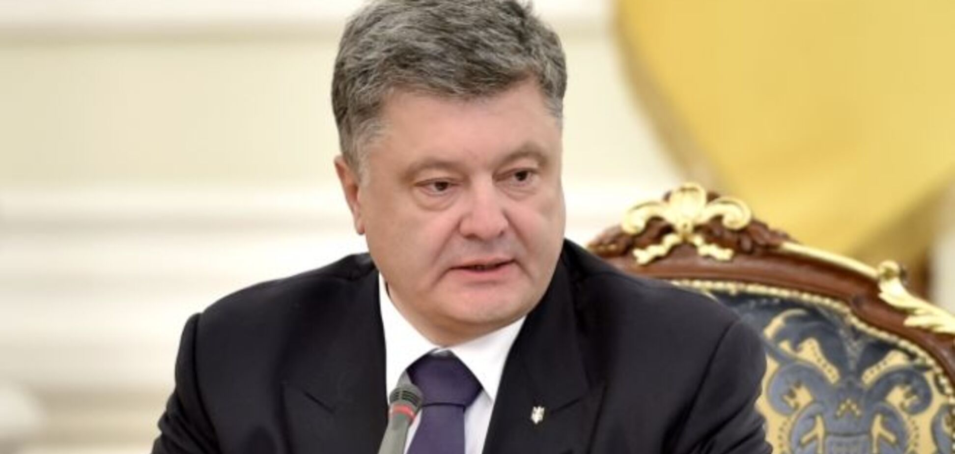 Порошенко раздал ордена журналистам: кто собрал больше всех наград