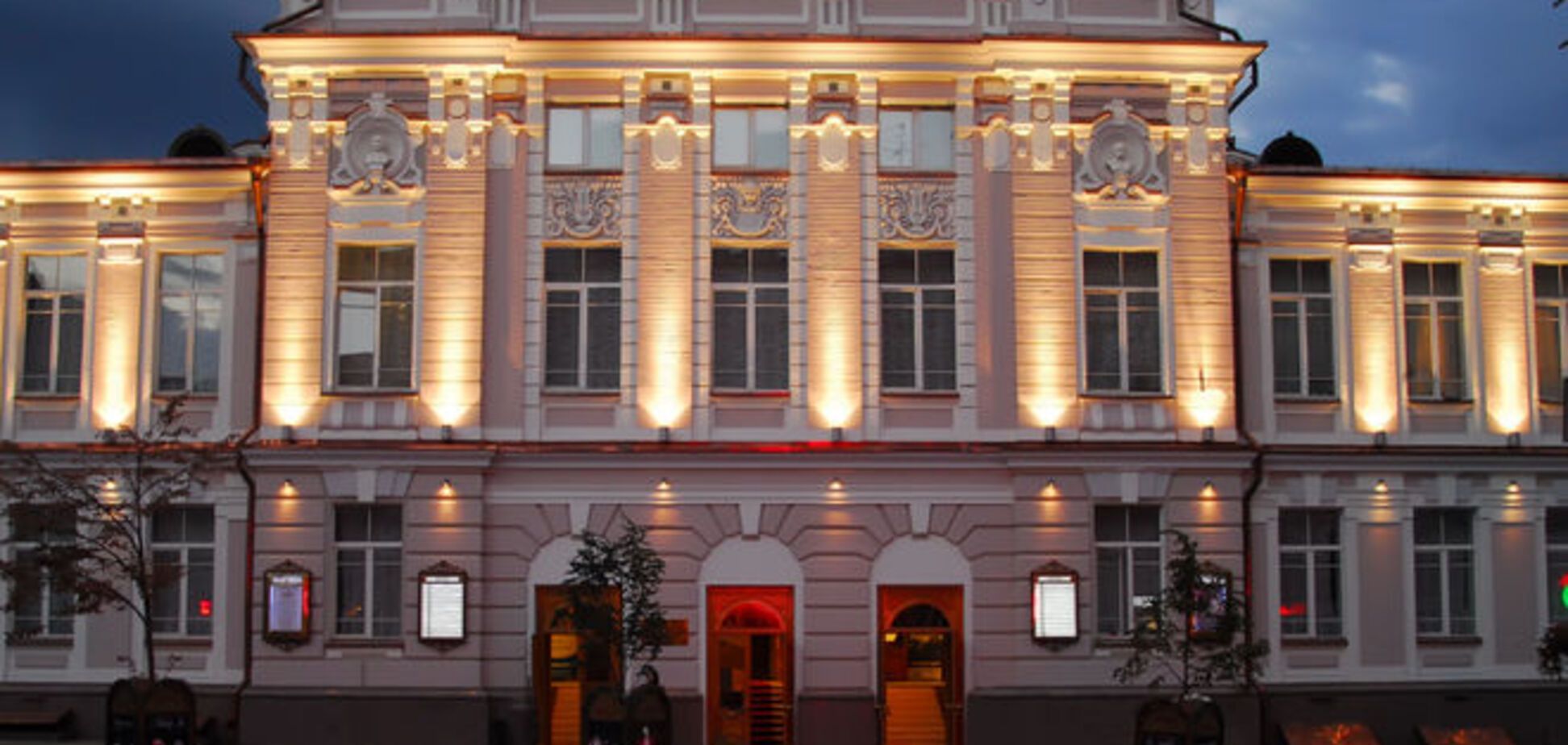 Афиша Киевского национального академического театра оперетты на июнь