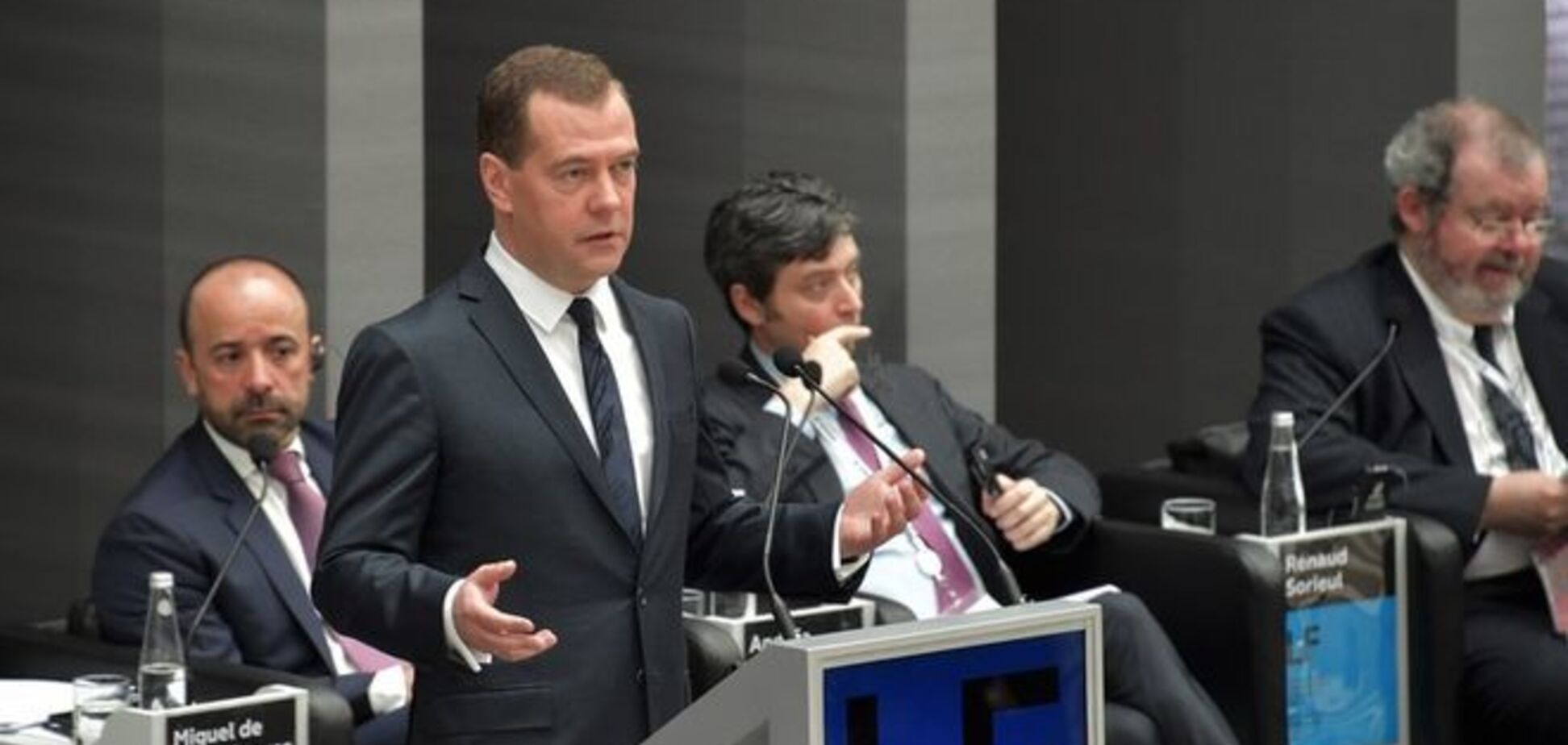 Медведев признался, что отмена санкций России не светит