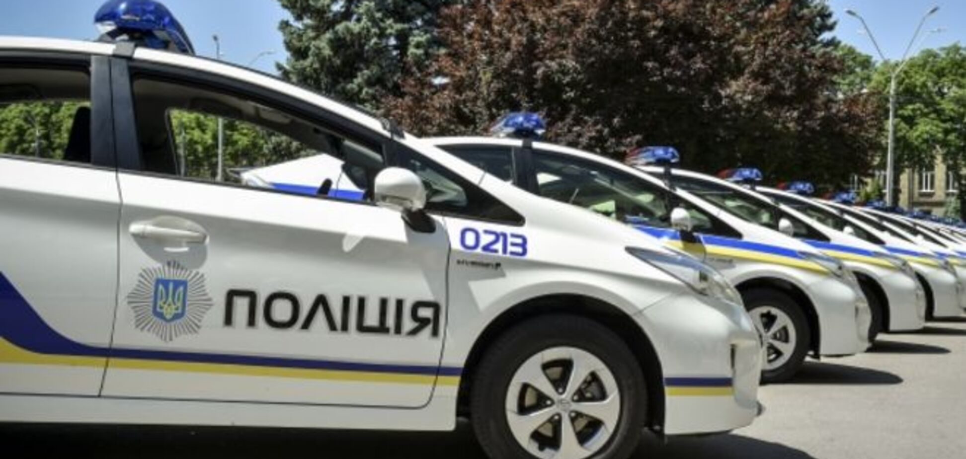 Япония передала МВД Украины 1,5 тыс. экологичных авто: фотофакт