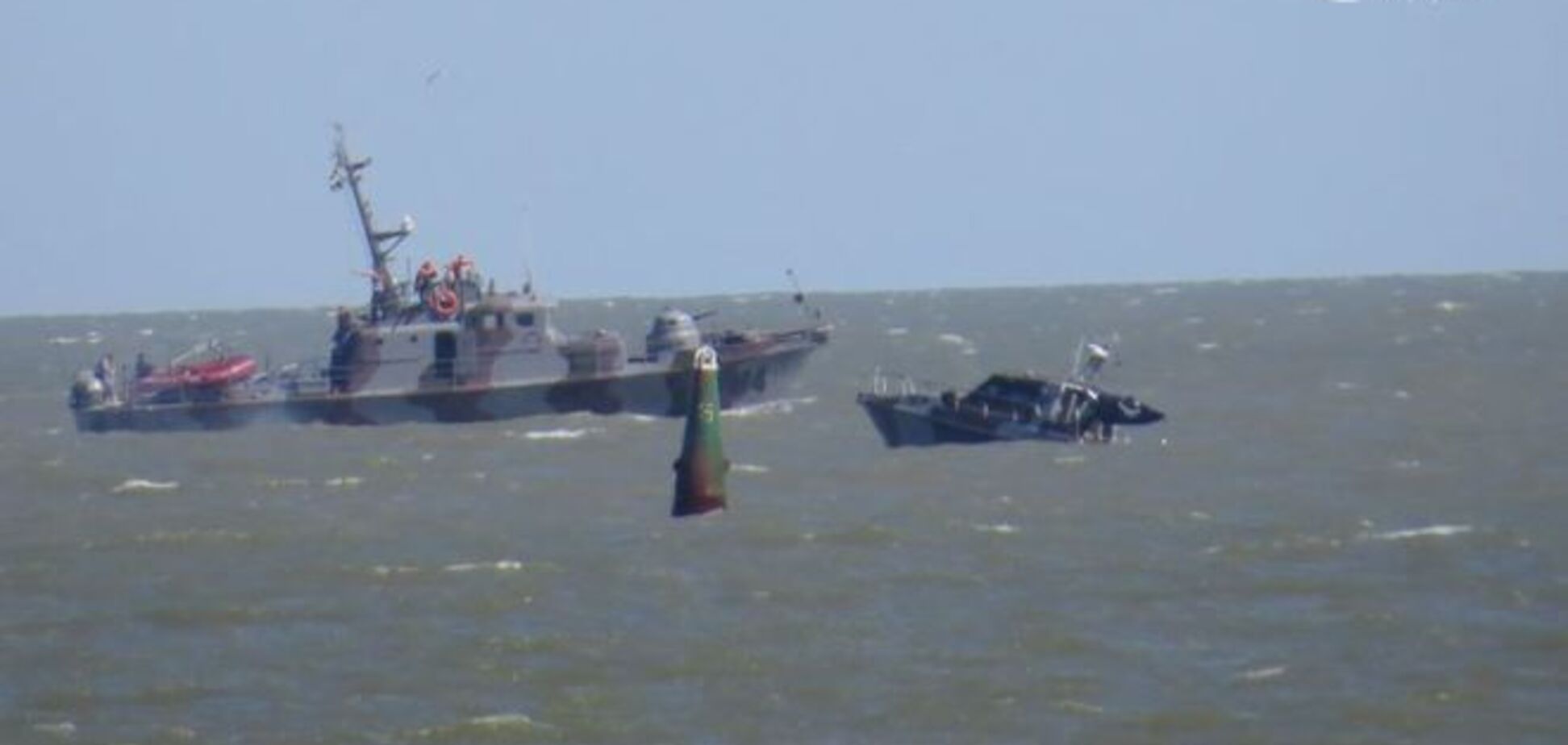 Враг не дремлет! Названа причина взрыва катера в Мариуполе