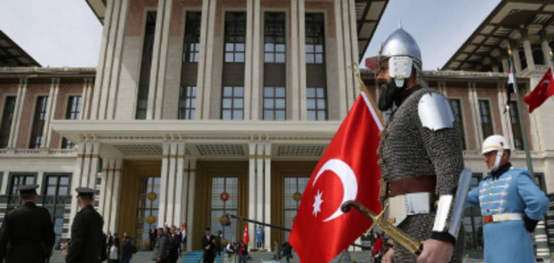 Президент Турции построил новый дворец за $615 млн из-за тараканов в старом