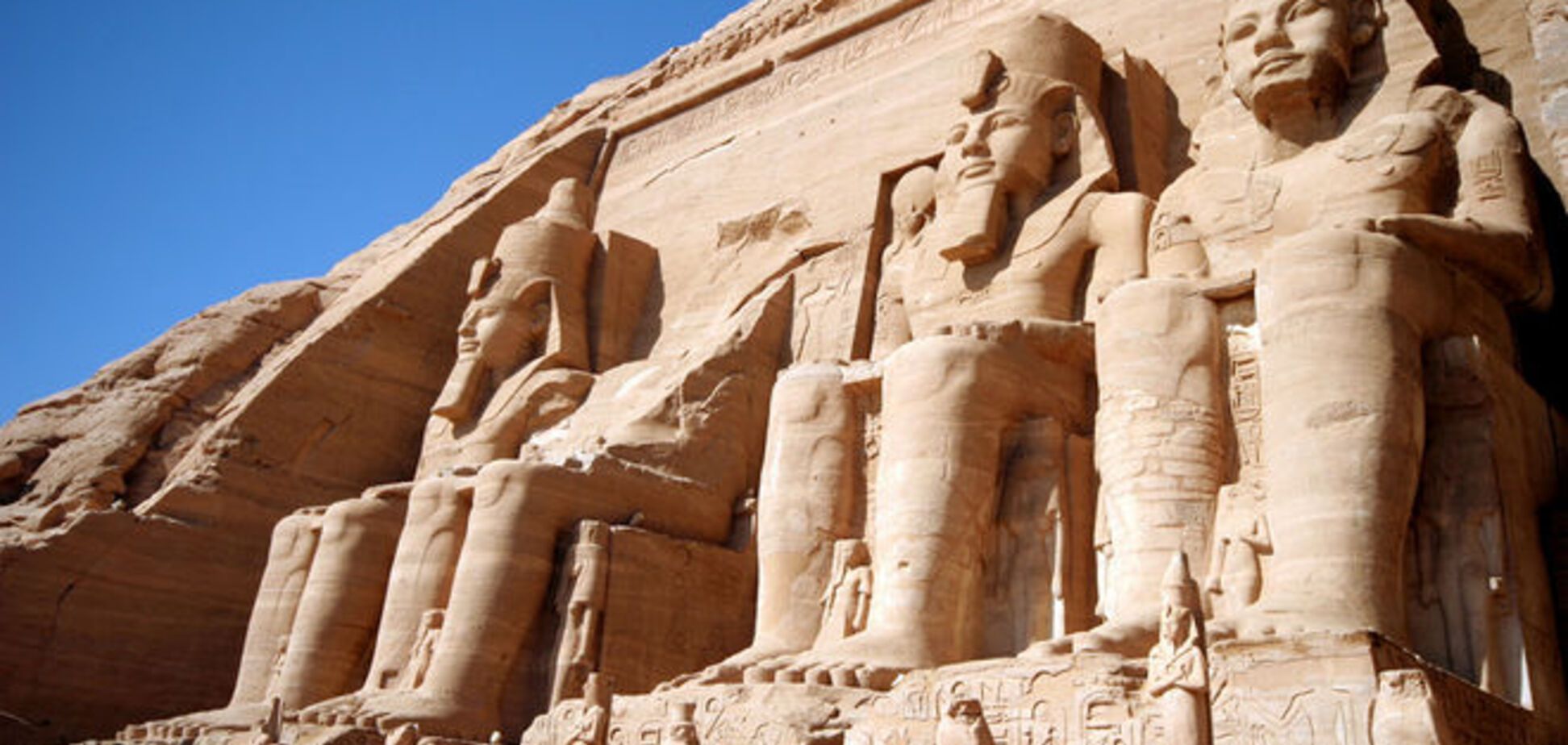 Археологи нашли гробницы эпохи Древнего Египта с богами внутри