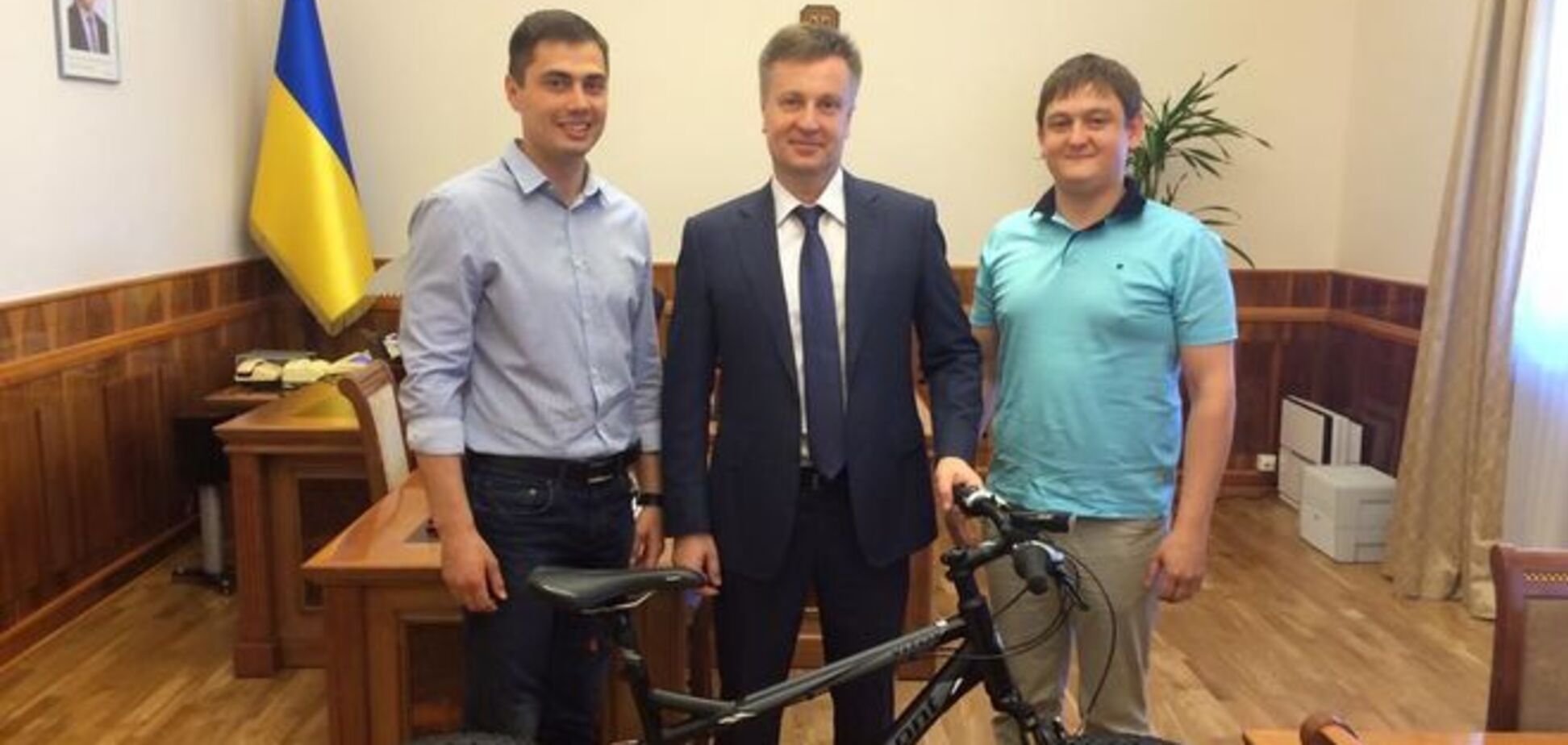 Наливайченко будет ездить на работу на велосипеде?