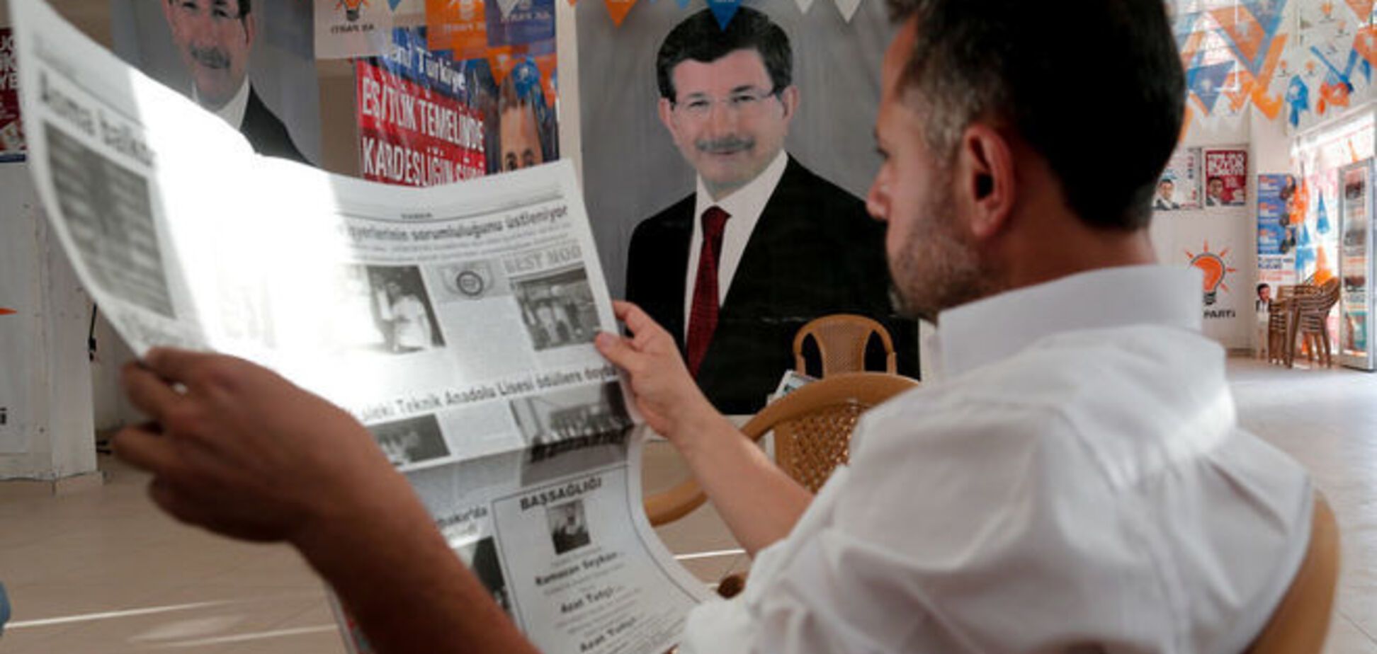 Оппозиция и курды 'подвинули' на выборах правящую партию Турции