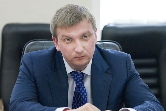 Петренко пообіцяв до кінця року закрити СІЗО в Чернівцях