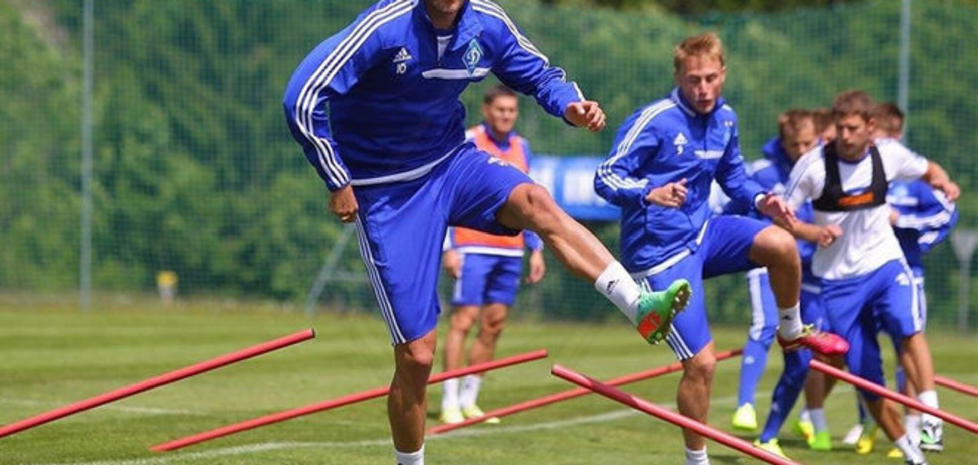 'Динамо' начнет новый сезон с 'чемпионами великой любви'