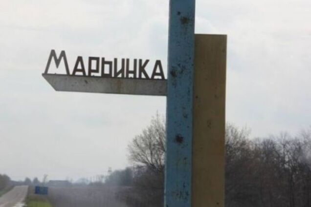  Автоколонна с продуктами от Ахметова ждет открытия блокпостов под Марьинкой