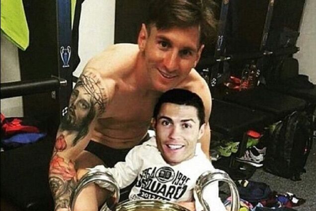 Воронин ярко потроллил Криштиану Роналду: фото стеба