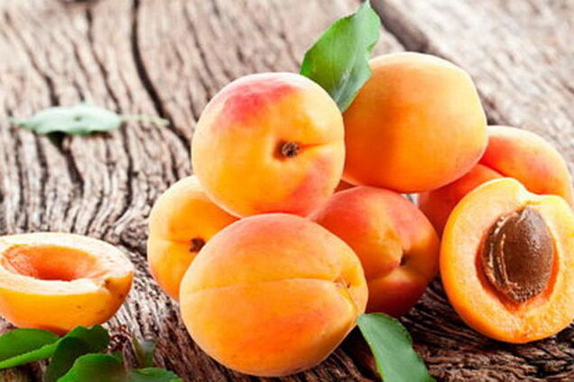 Диетологи предостерегли от злоупотребления абрикосами