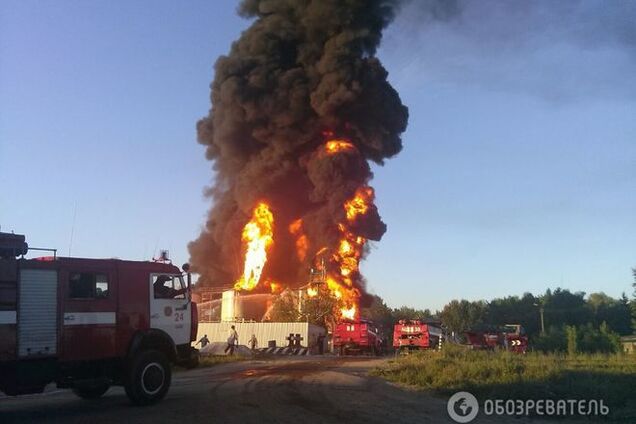 Бутусов намекнул, что нефтебаза в Василькове взорвалась не случайно