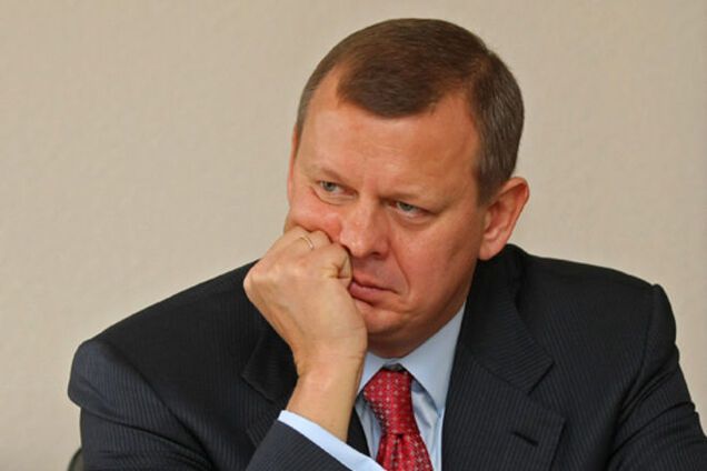 Суд ЕС снял санкции с беглого экс-нардепа: названа причина