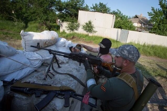 Под Мариуполем боевики атаковали украинские позиции, есть раненые