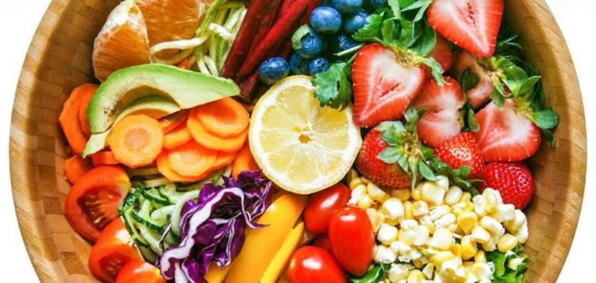 Топ-7 продуктов, которые могут отравить организм летом