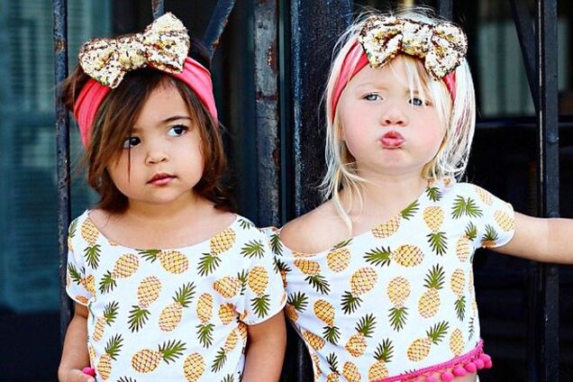 Двухлетние модницы: яркие фото дочек двух лучших подруг взорвали Instagram