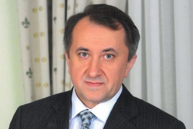 Данилишин призвал Кабмин не пугать украинцев дефолтом, а заняться делом