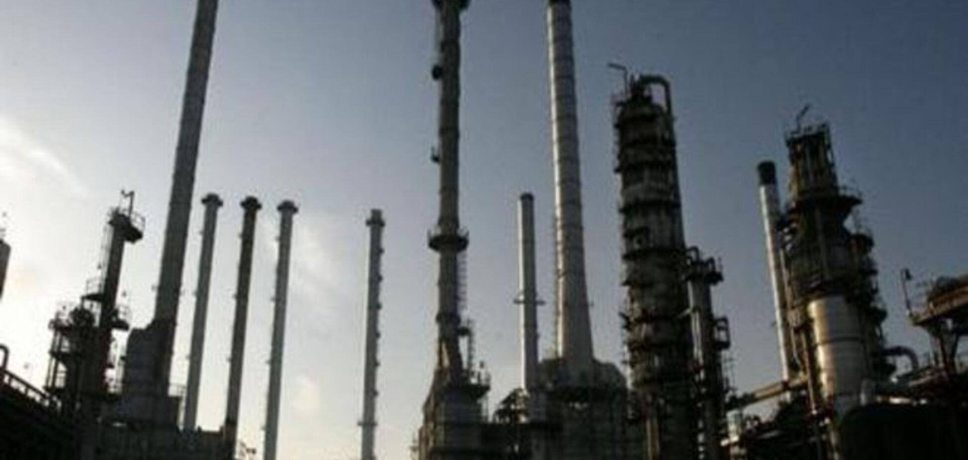 Эксперты: Иранская нефть на цены не повлияет