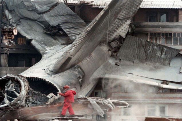 Падение Геркулеса: самые страшные авиакатастрофы на земле