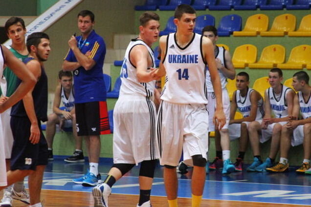 'Черкаськи Мавпы' победили сборную Украины