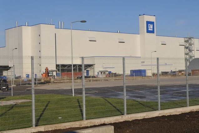 Стоп автопрому России: General Motors остановил завод