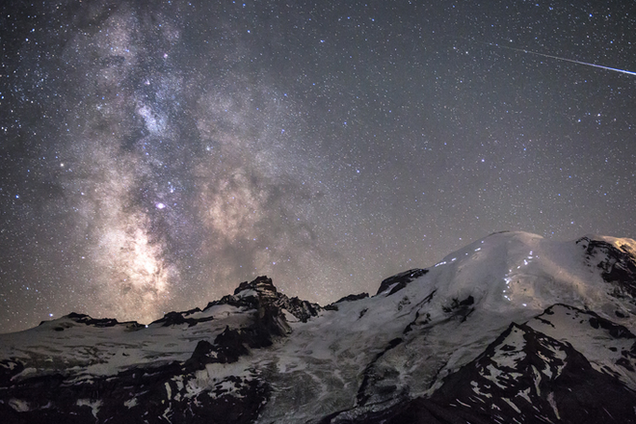 Красота вселенной: лучшие астрономические фотографии 2015 года