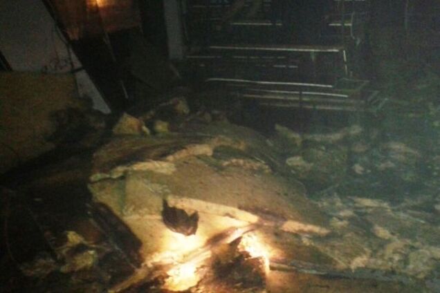 В Киеве горело здание на территории ВДНХ